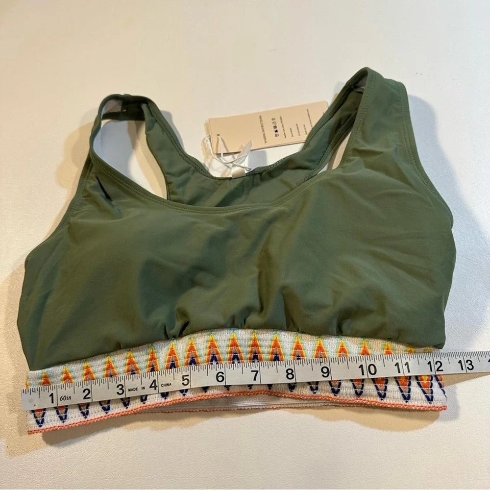 Dokotoo nwt size